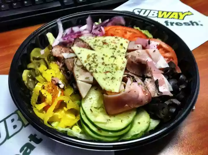 subway club salad